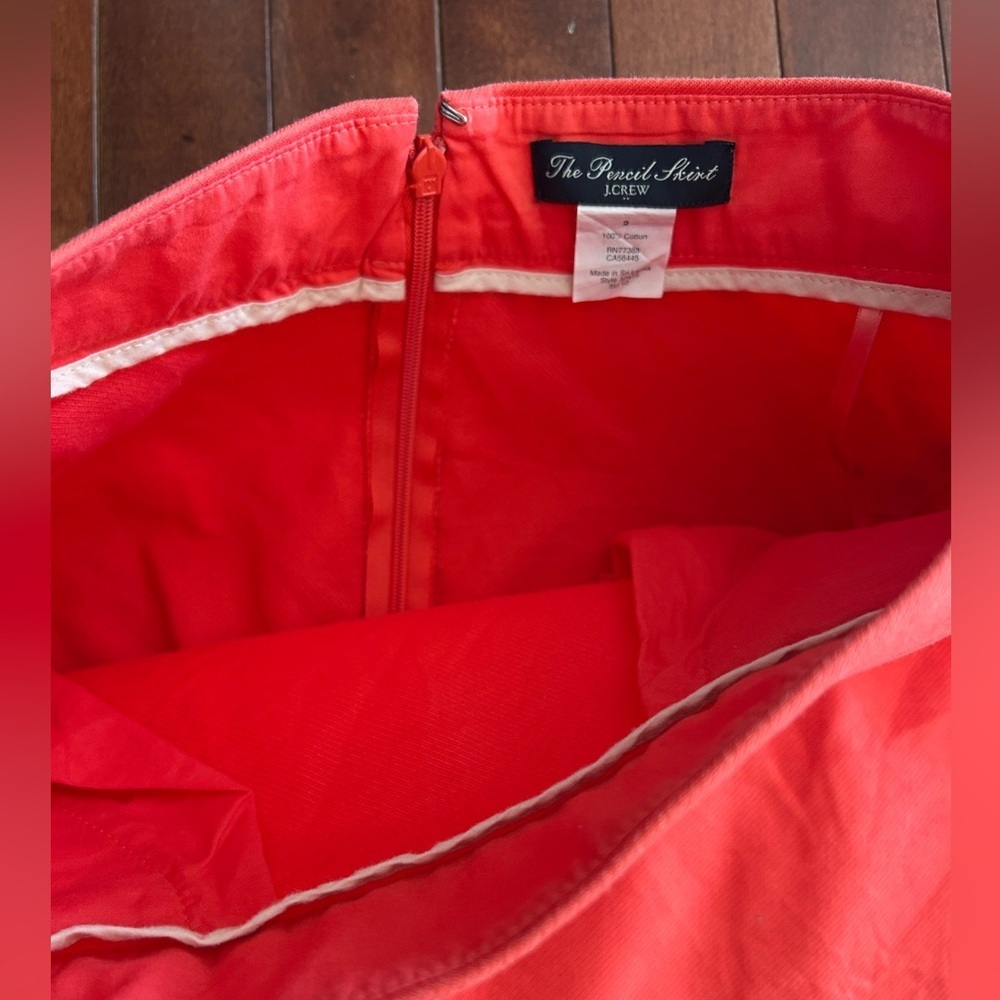 J. Crew Women's Coral Pencil Skirt Size 2 - Picture 4 of 8
